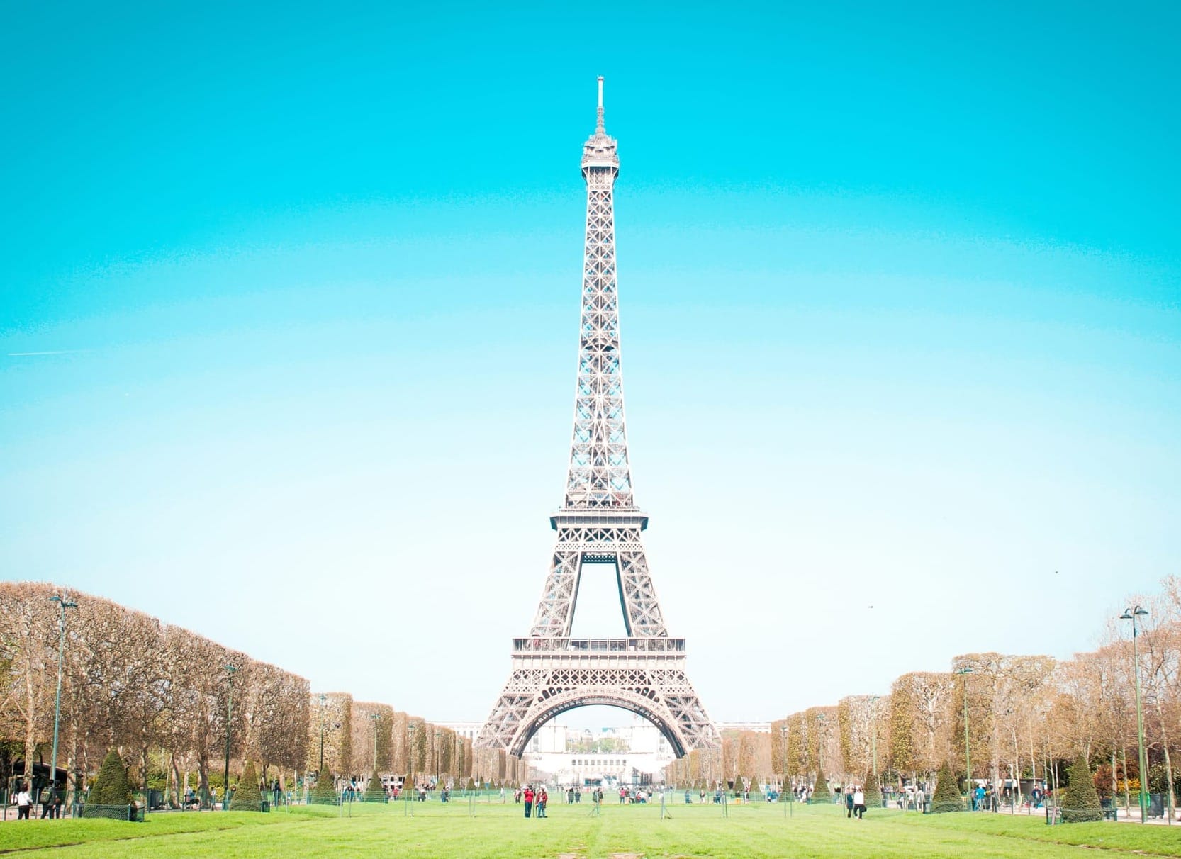 Fotografia da Torre Eiffel: 7 Curiosidades que Você Não Deve Saber